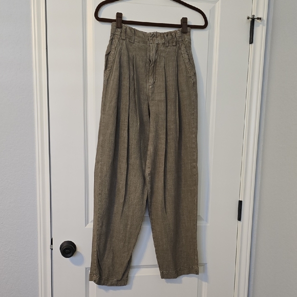 Free People Calla Linen Blend Pleated Trouser Pants. Size 0 - Picture 3 of 16